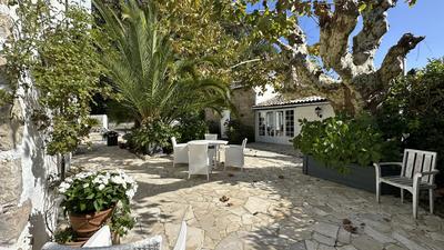 Maison bourgeoise - 400 m² - 10 pièces