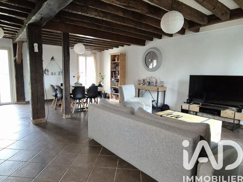 Maison - 186 m² - 8 pièces