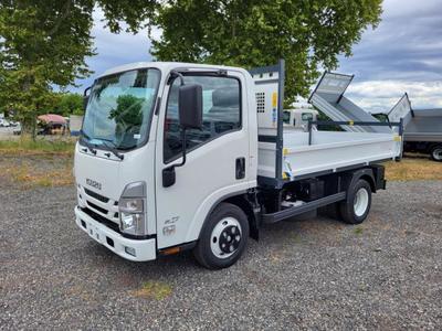 Isuzu M27 Serie Bleu F 2750 Benne Basculante