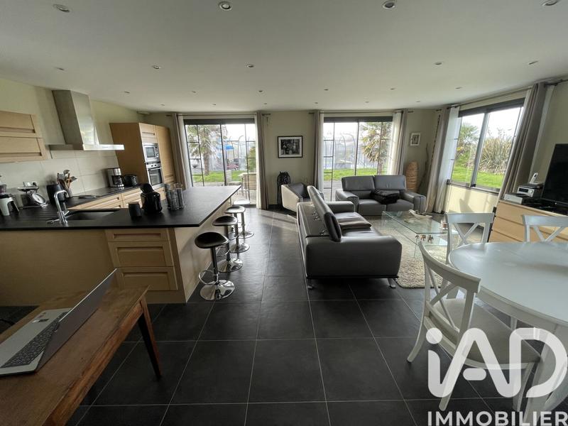 Maison - 120 m² - 6 pièces