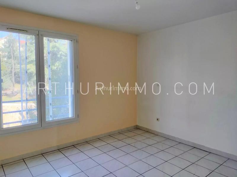 Appartement - 62 m² - 2 pièces