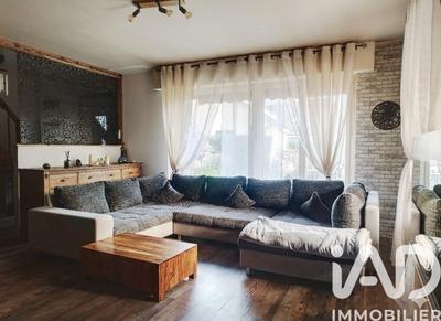 Maison - 120 m² - 5 pièces