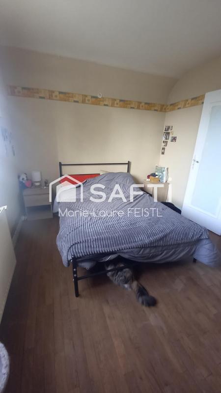 Maison - 92 m² - 5 pièces