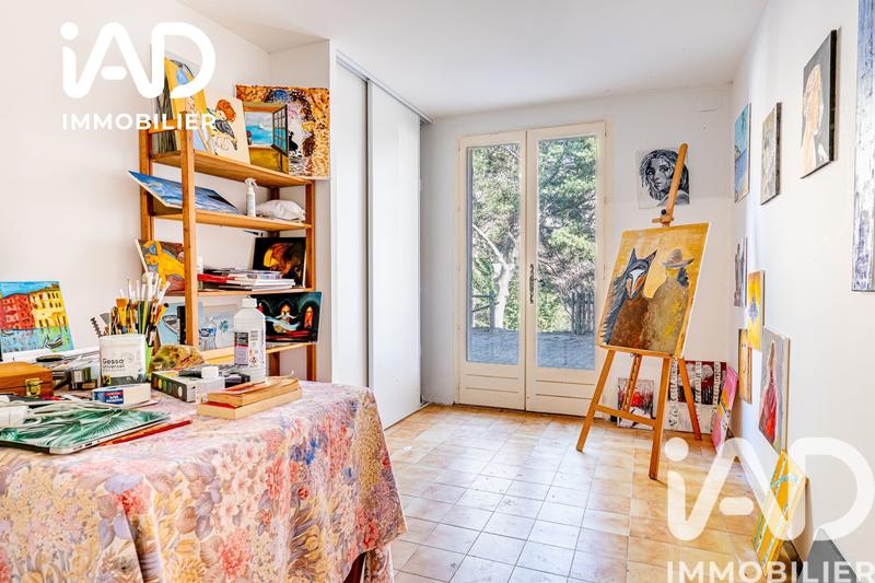 Maison - 250 m² - 5 pièces
