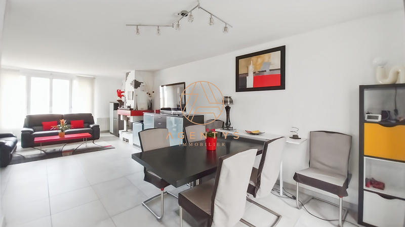 Maison - 175 m² - 8 pièces