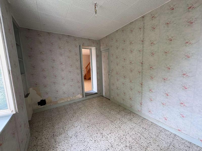 Appartement - 93 m² - 5 pièces