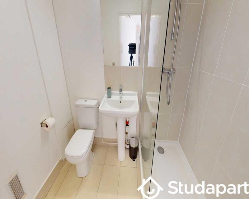 Chambre - 45 m² - 1 pièce