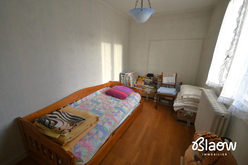 Maison - 92 m² - 6 pièces