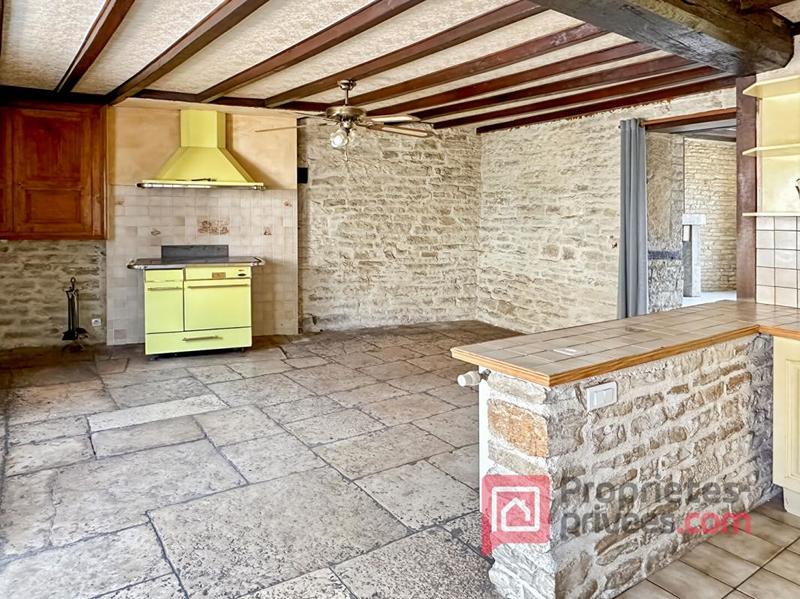 Maison - 168 m² - 11 pièces