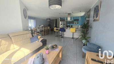 Maison - 140 m² - 6 pièces