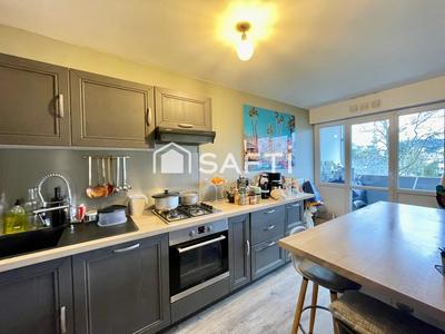 Appartement - 81 m² - 3 pièces