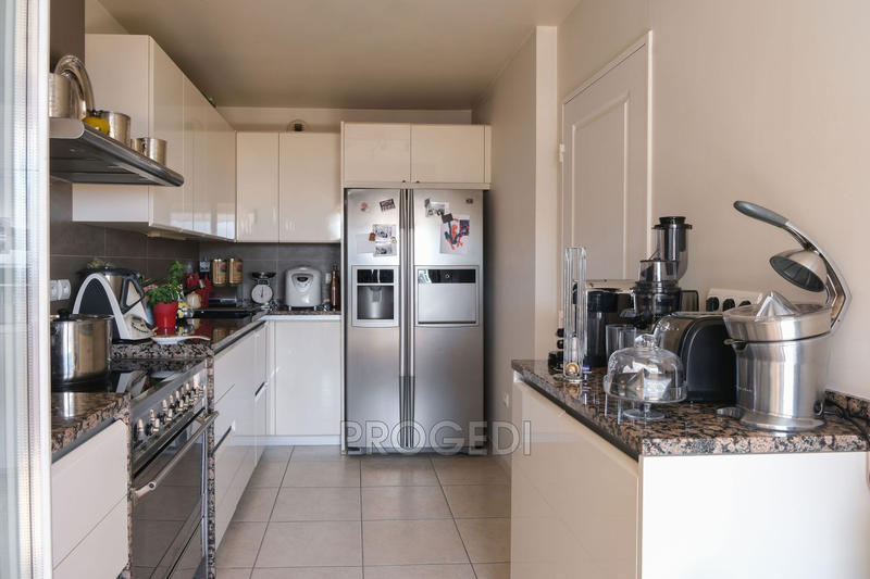 Appartement - 109 m² - 4 pièces