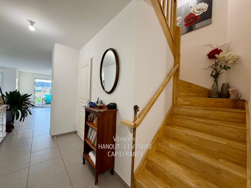 Maison - 93 m² - 5 pièces