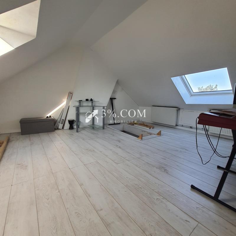 Maison de ville - 104 m² - 5 pièces