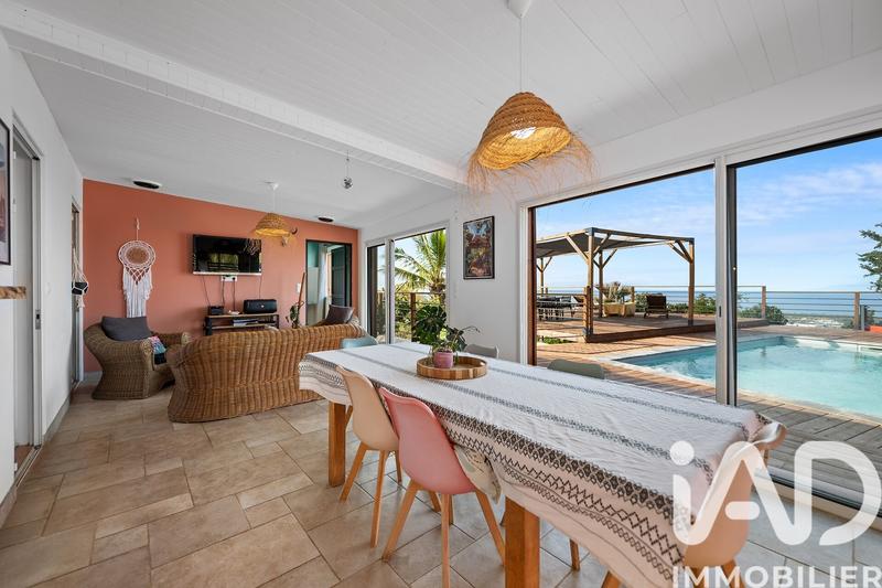 Maison - 190 m² - 6 pièces