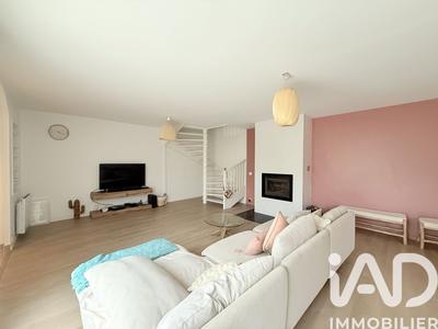 Maison - 88 m² - 5 pièces