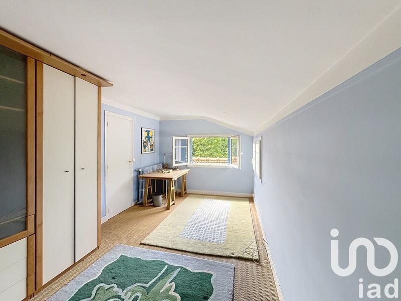 Maison - 166 m² - 6 pièces