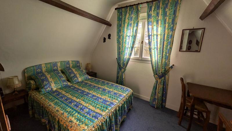 Maison - 265 m² - 7 pièces