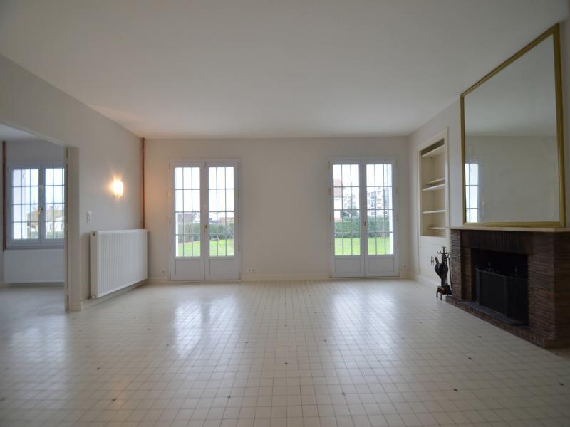 Propriété - 176 m² - 6 pièces