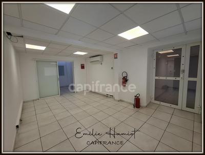 Bureau - 310 m² - 13 pièces