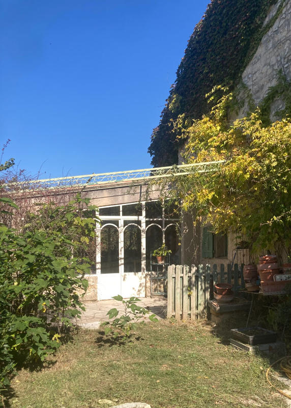 Maison - 427 m² - 10 pièces