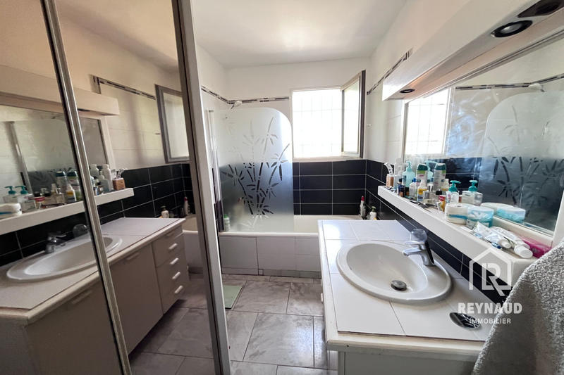 Maison - 138 m² - 7 pièces