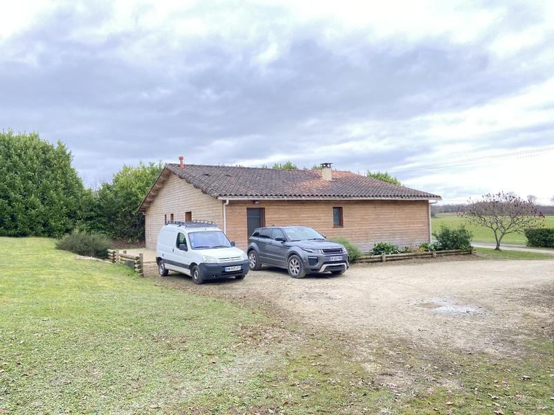 Châlet - 136 m² - 6 pièces