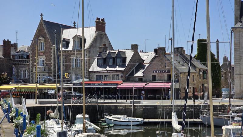 Maison contemporaine - 111 m² - 5 pièces