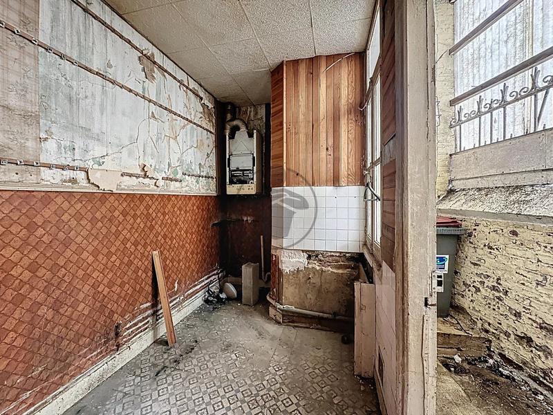 Maison - 93 m² - 5 pièces