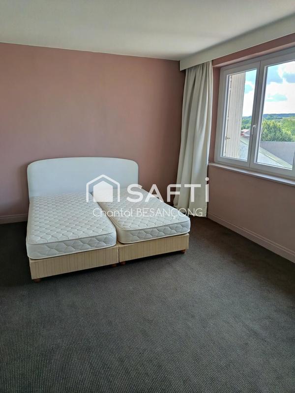 Maison - 192 m² - 8 pièces