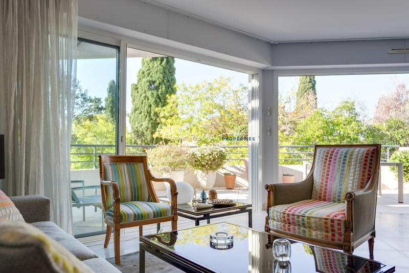 Appartement - 96 m² - 4 pièces