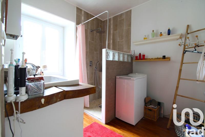 Maison - 170 m² - 5 pièces