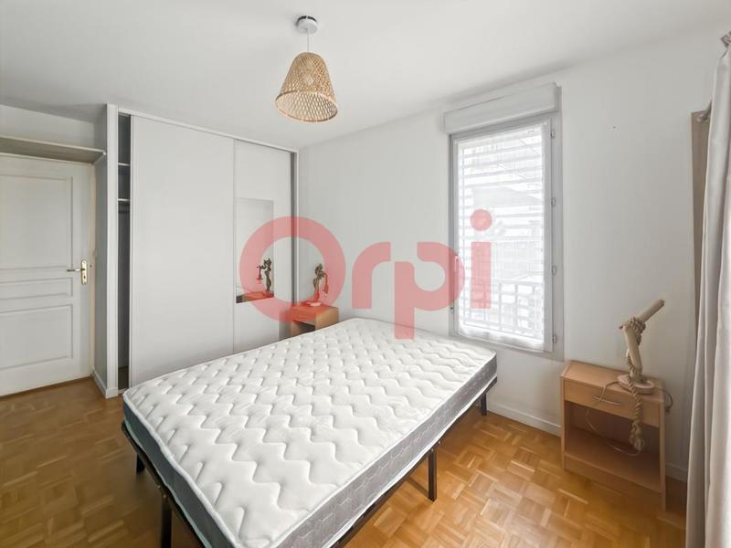Appartement - 75 m² - 3 pièces
