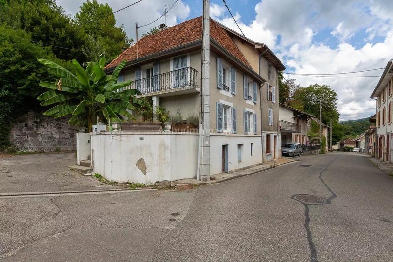 Maison - 108 m² - 5 pièces