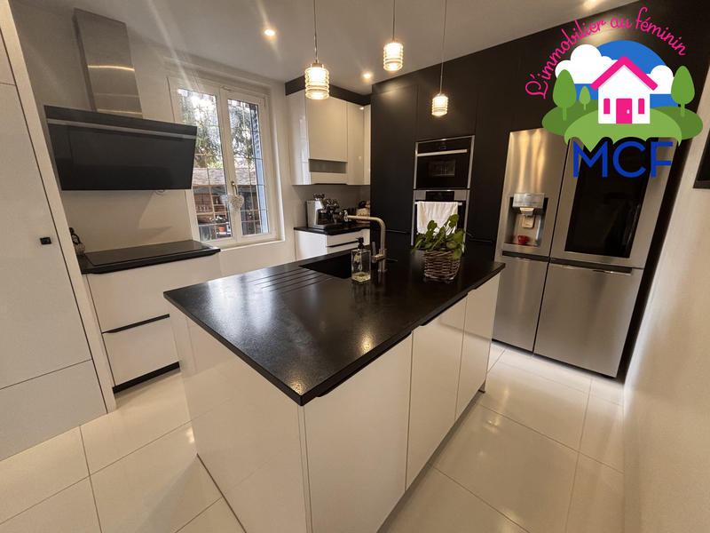 Maison ancienne - 135 m² - 7 pièces