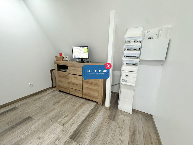 Maison - 180 m² - 5 pièces