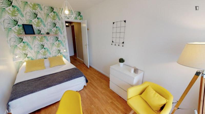 Chambre - 14 m² - 3 pièces