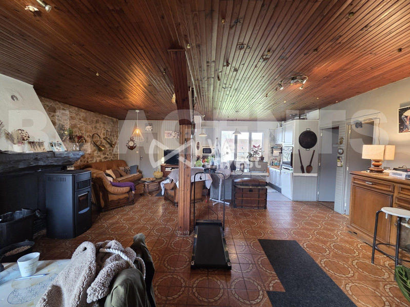 Maison ancienne - 111 m² - 4 pièces