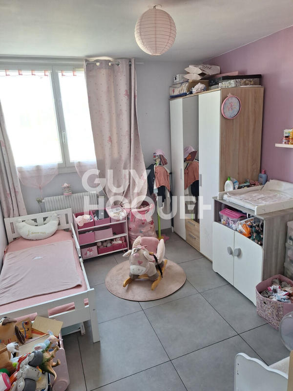 Appartement - 95 m² - 5 pièces