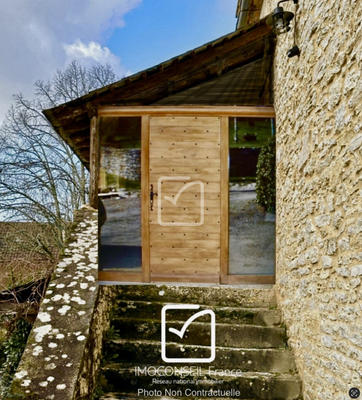 Maison - 255 m² - 9 pièces