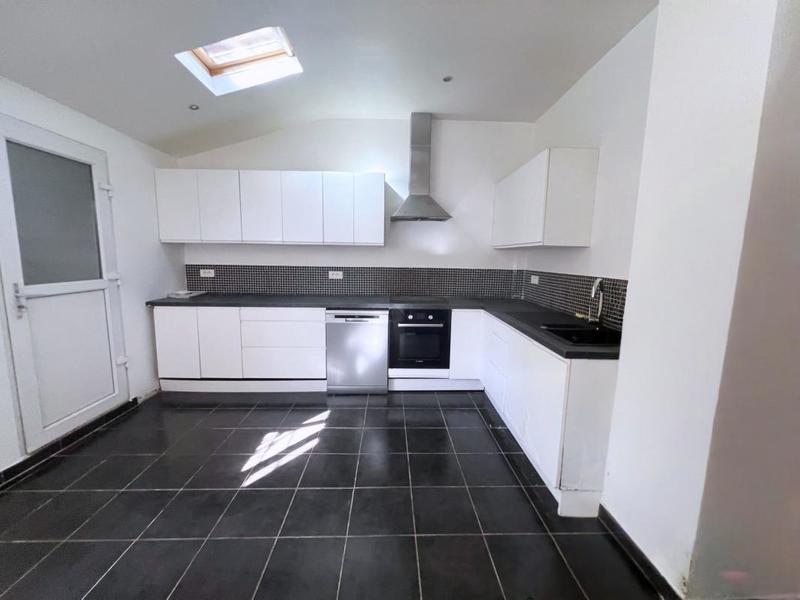 Maison - 165 m² - 6 pièces