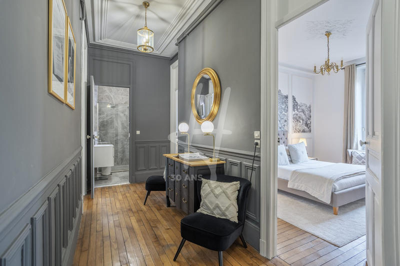 Appartement - 106 m² - 5 pièces