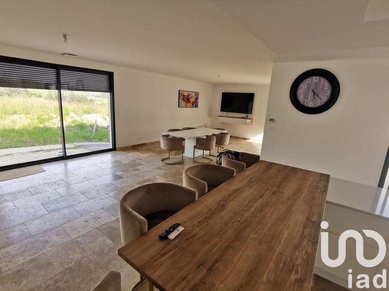 Maison - 212 m² - 6 pièces