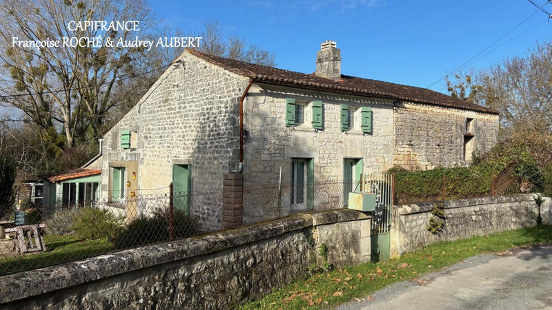 Maison en pierre - 89 m² - 4 pièces