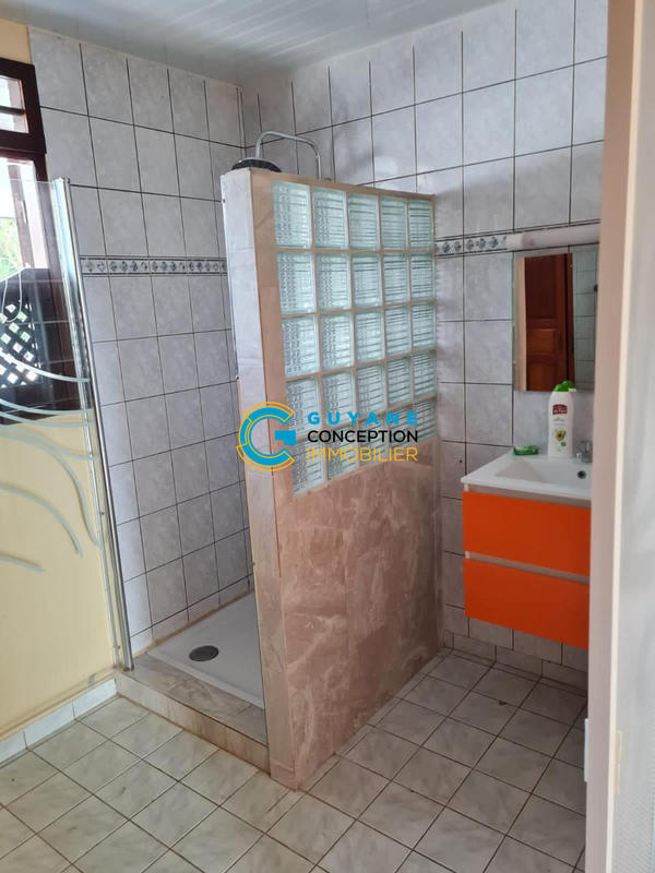 Appartement - 86 m² - 3 pièces