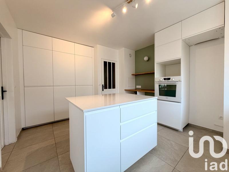 Appartement - 101 m² - 4 pièces