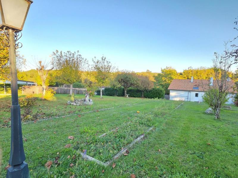 Maison - 149 m² - 6 pièces