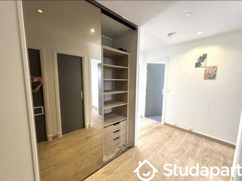 Chambre - 12 m² - 1 pièce