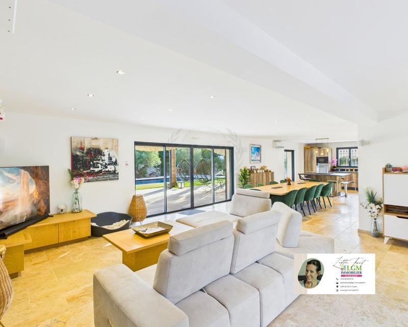 Villa - 174 m² - 5 pièces