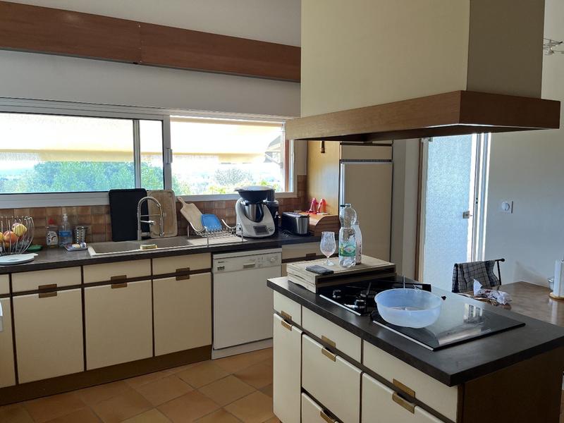 Maison - 342 m² - 10 pièces